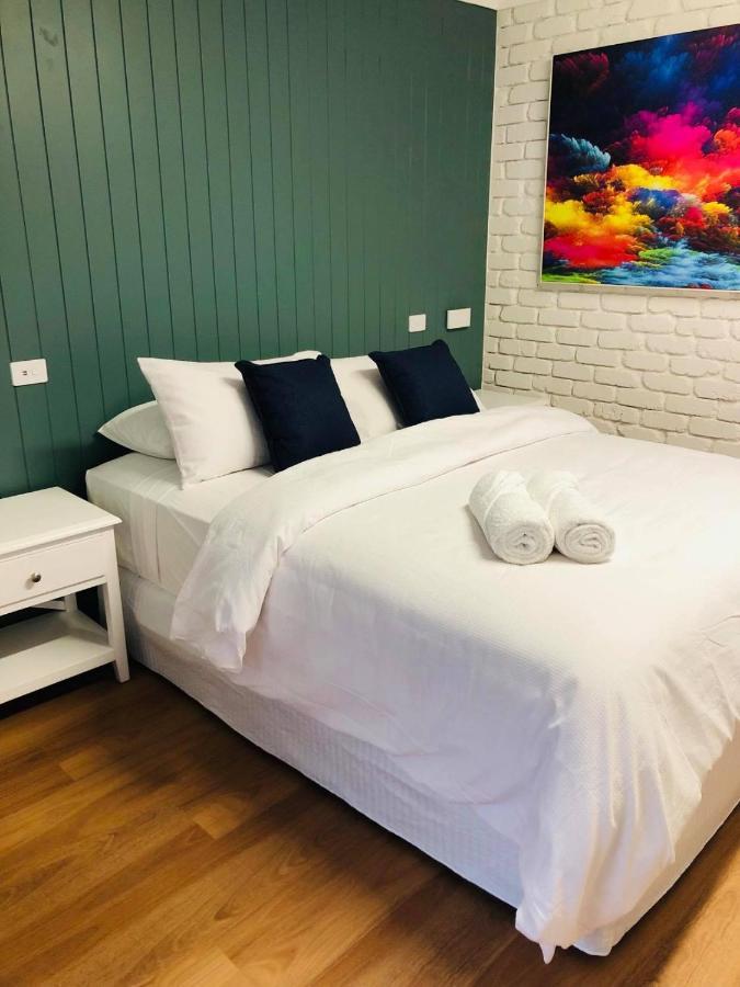 باتو باي Bay House Motel المظهر الخارجي الصورة