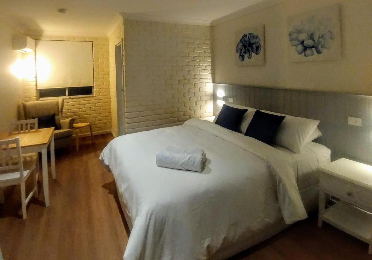 باتو باي Bay House Motel المظهر الخارجي الصورة